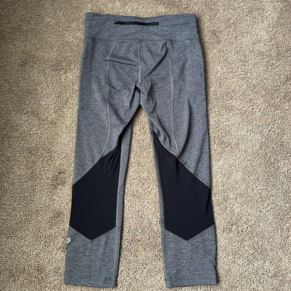 Lululemon leggings women size 6 - Picture 2 of 7